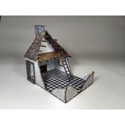 edificio derruido con chimenea