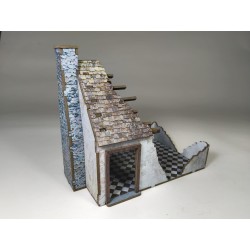 edificio derruido con chimenea